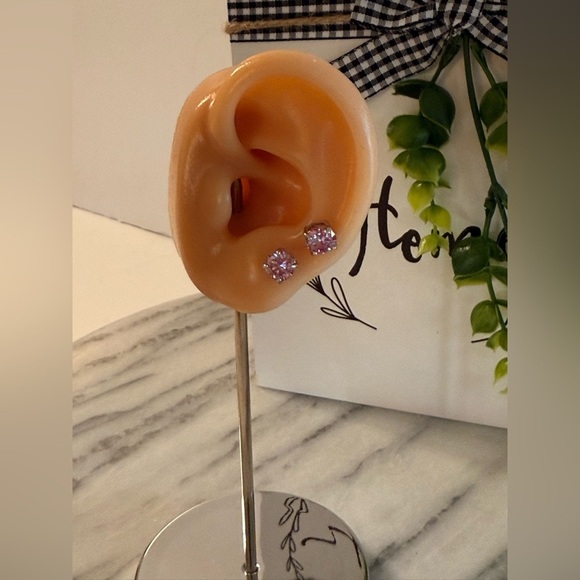 Women’s Fashion Pierced Earrings 1ct Moissanite Pink 18k Plated 6.5 MM GRA Inc - Picture 2 of 12